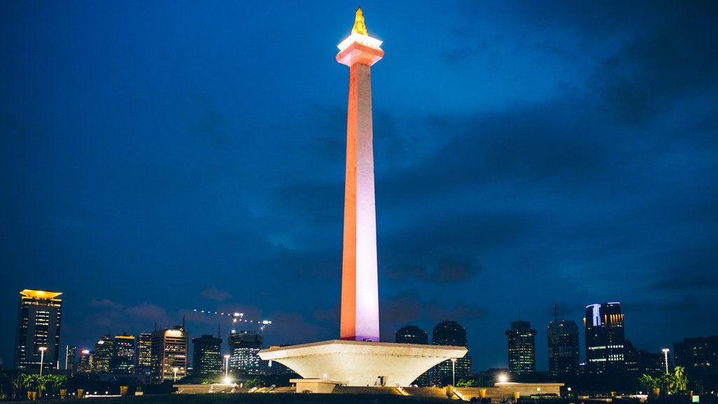 Tempat wisata di Jakarta: Monas - AkuTravel. Sumber: Roomme