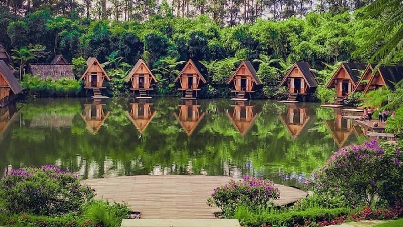 Dusun Bambu – AkuTravel. Sumber: Aneka Tempat Wisata